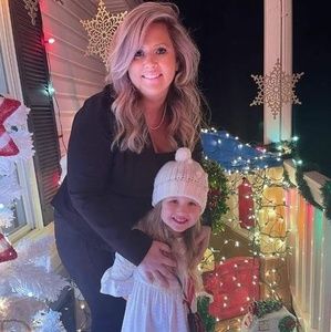 Meet your Posher, Sherry